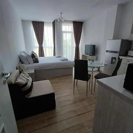 Апартамент - Студио Престиж 2 Hisarea Exterior foto